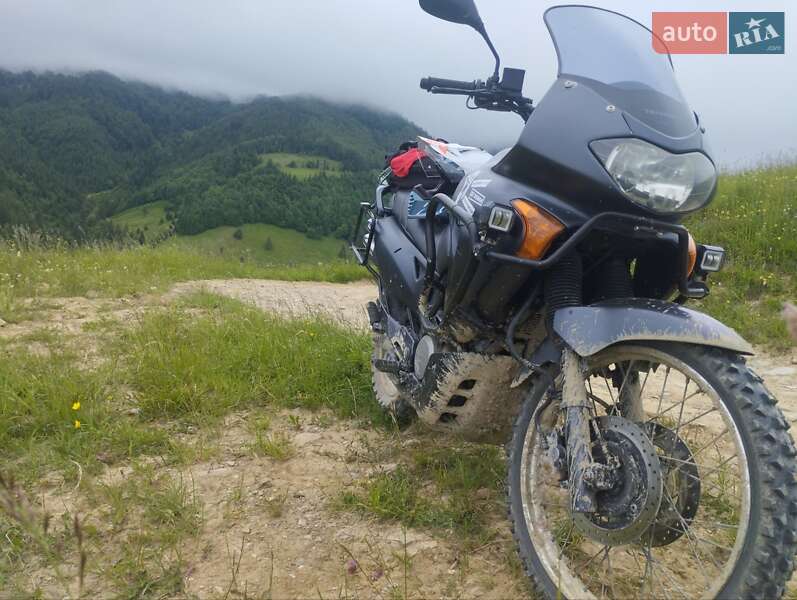 Мотоцикл Туризм Honda XL 650V Transalp
