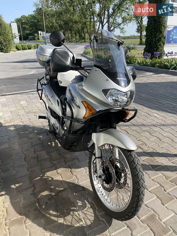 Мотоцикл Многоцелевой (All-round) Honda XL 650V Transalp