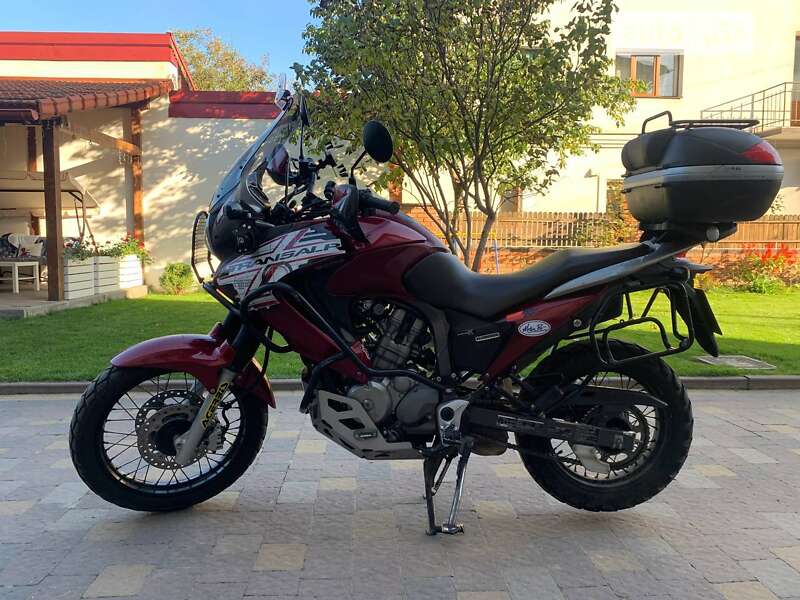 Мотоцикл Туризм Honda XL 700V Transalp