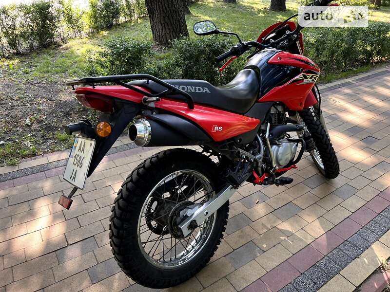 Мотоцикл Багатоцільовий (All-round) Honda XR 125L