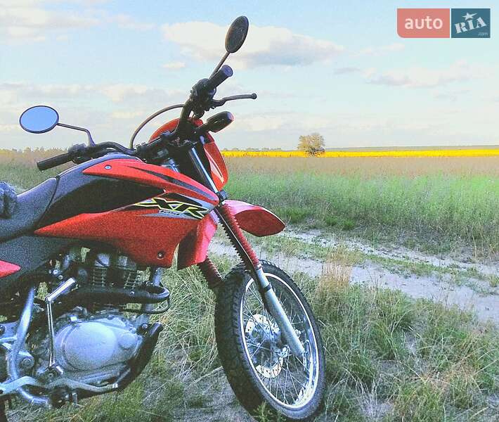 Мотоцикл Многоцелевой (All-round) Honda XR 125L