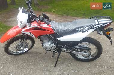 Honda XR 150L  2024