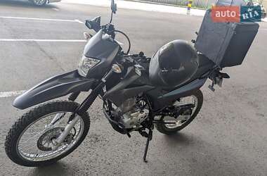 Honda XR 150L  2015