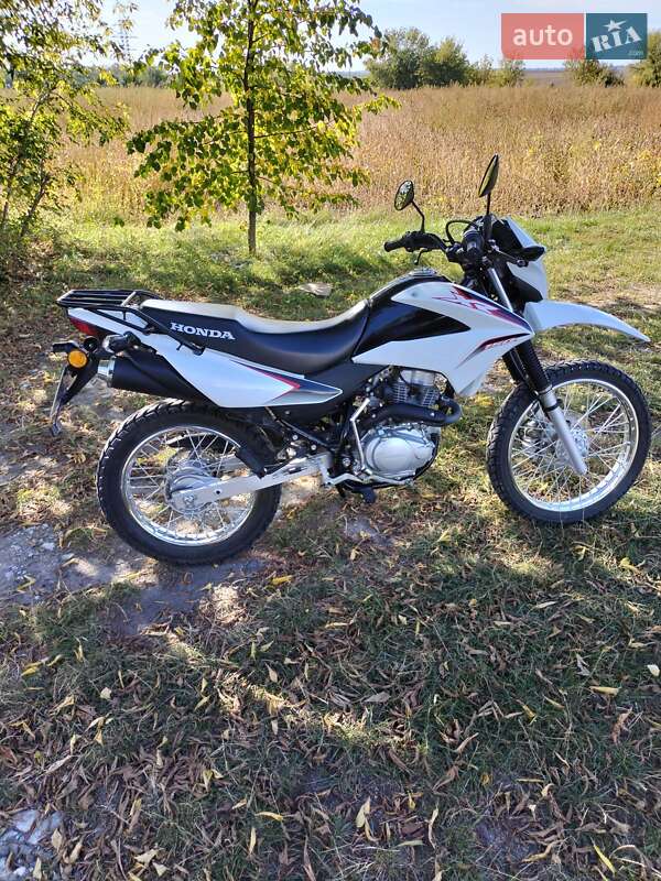 Honda XR 150L