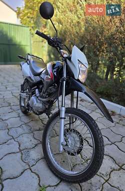 Honda XR 150L  2014