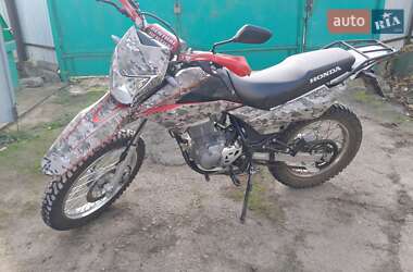 Honda XR 150L  2015