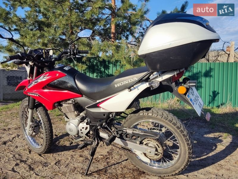 Мотоцикл Кросс Honda XR 150L