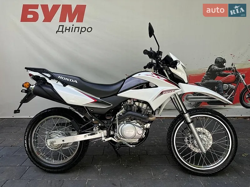 Honda XR 150L 2015