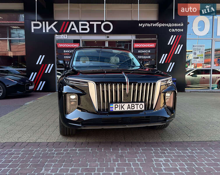Hongqi E-HS9