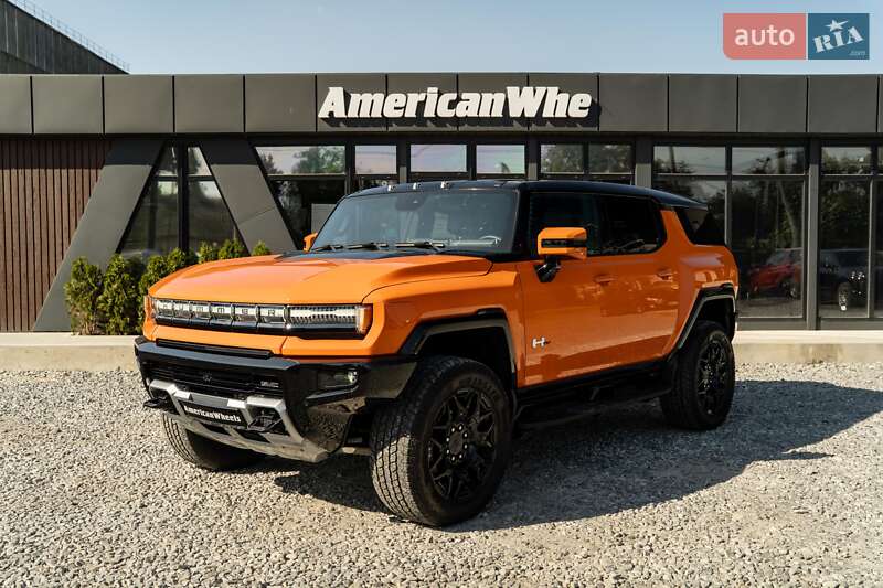Hummer EV