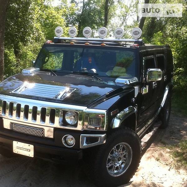 Hummer H2 2006 года