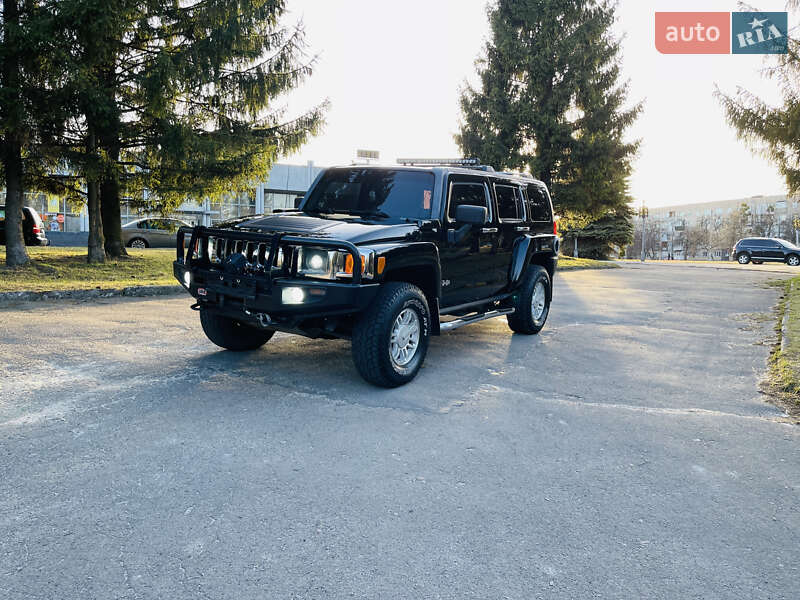 Hummer H3