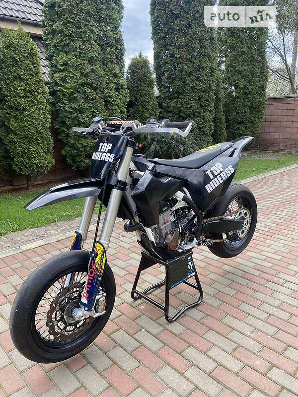 Мото Husqvarna FS