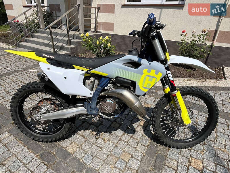 Husqvarna TC 125
