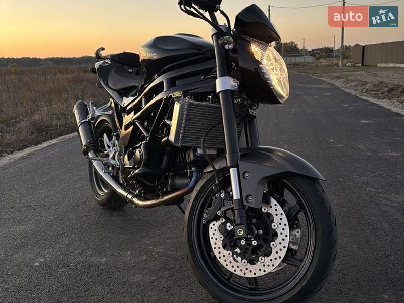 Hyosung Comet