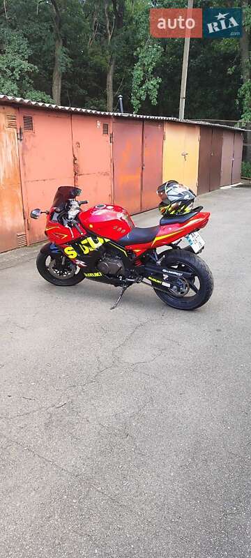 Спортбайк Hyosung GT 250R