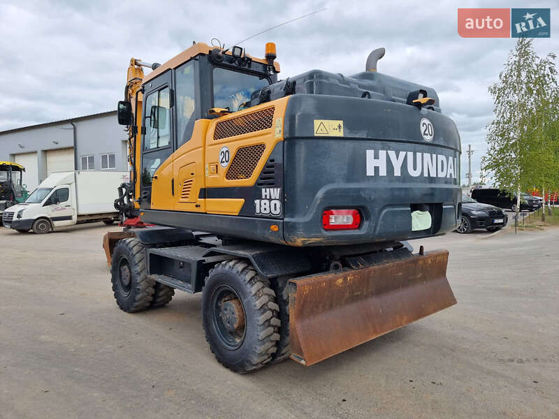 Hyundai 180D