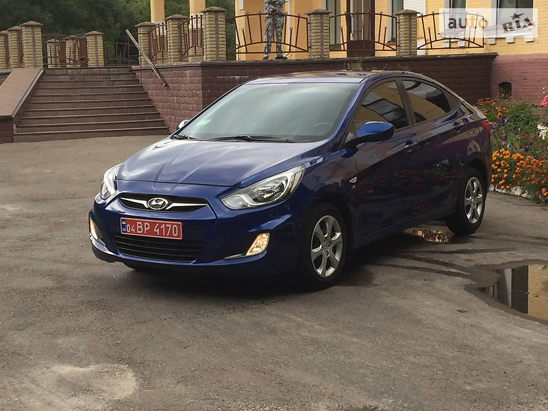 Hyundai Accent 2012 года