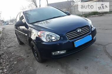 Hyundai Accent  2008