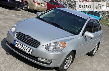 Hyundai Accent  2008