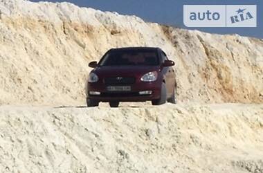 Hyundai Accent  2008