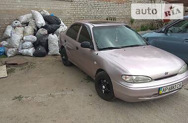 Hyundai Accent  1995