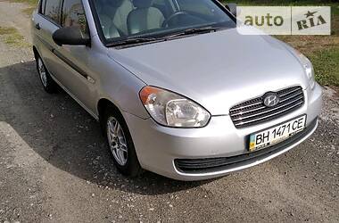 Hyundai Accent  2008