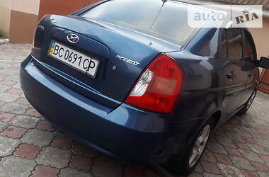 Hyundai Accent  2006