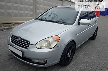 Hyundai Accent  2008