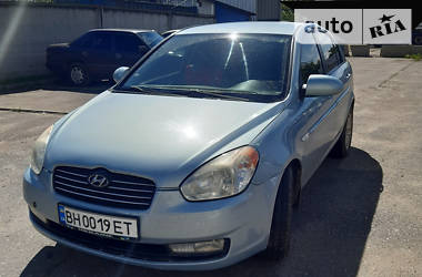 Hyundai Accent  2008