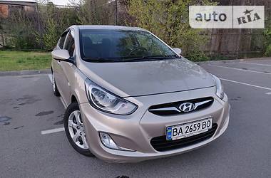 Hyundai Accent Comfort 2011