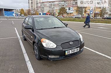 Hyundai Accent  2008