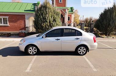 Hyundai Accent  2008