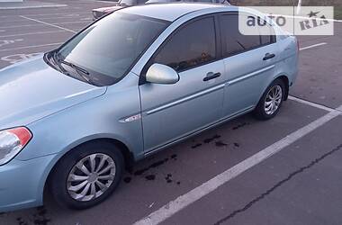 Hyundai Accent  2008