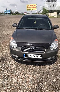 Hyundai Accent  2008