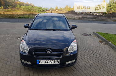 Hyundai Accent  2008