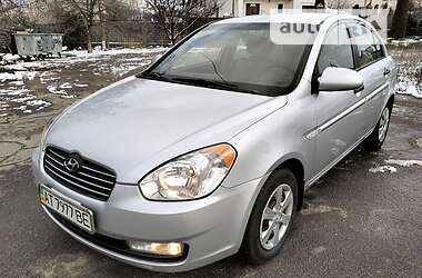 Hyundai Accent  2008