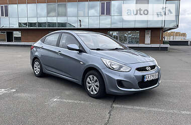 Hyundai Accent  2017