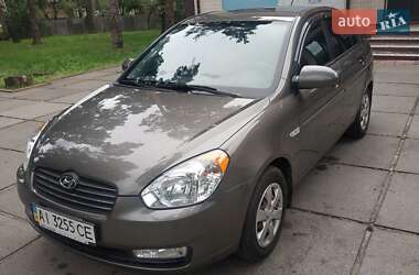 Hyundai Accent  2009