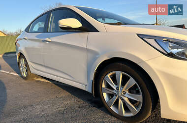 Hyundai Accent  2018