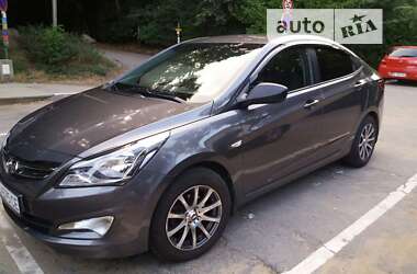 Hyundai Accent  2016