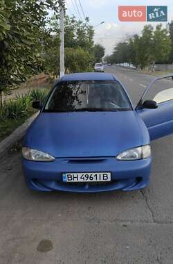 Hyundai Accent  1996