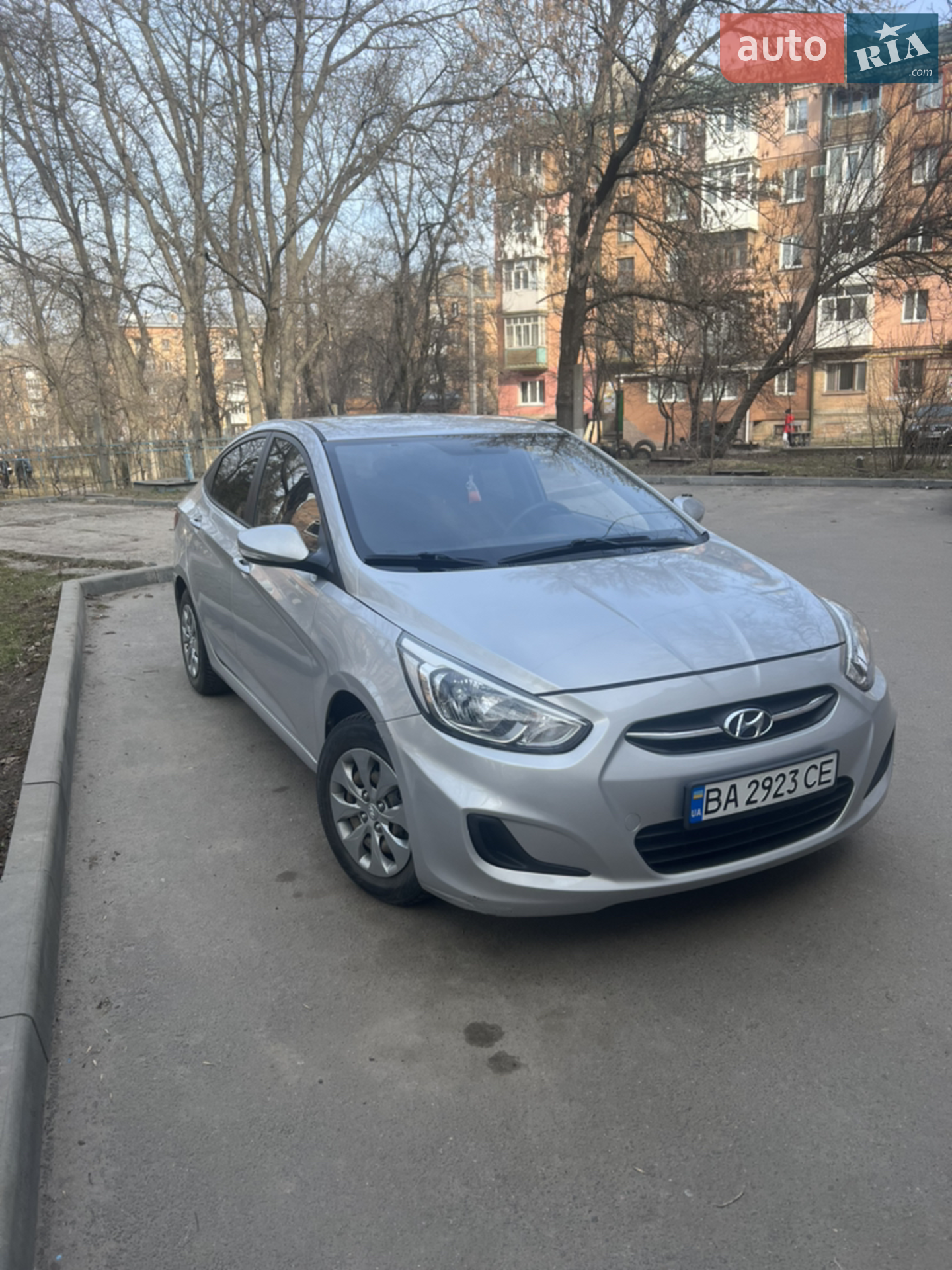 Hyundai Accent 2016 VIN KMHCT41BEGU170683 фото оголошення 13 з 36