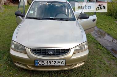 Hyundai Accent  2002