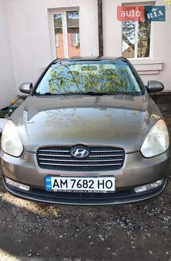 Hyundai Accent  2008