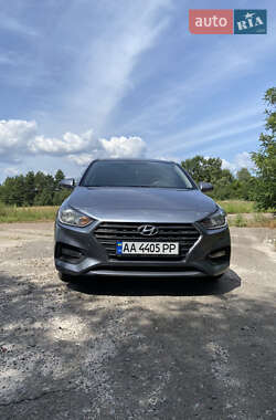 Hyundai Accent  2017