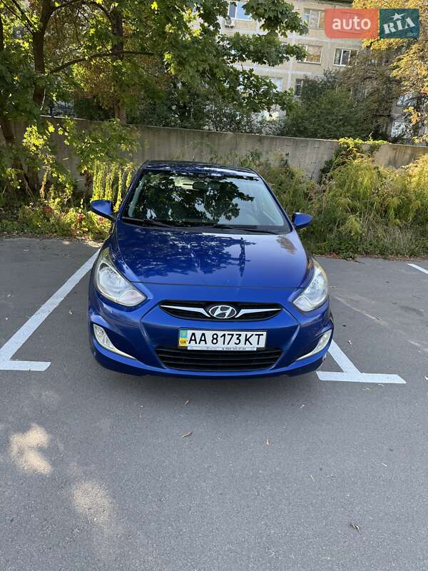 Hyundai Accent