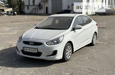 Hyundai Accent  2019