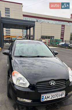 Hyundai Accent  2008