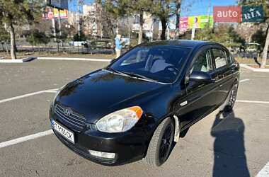 Hyundai Accent  2008